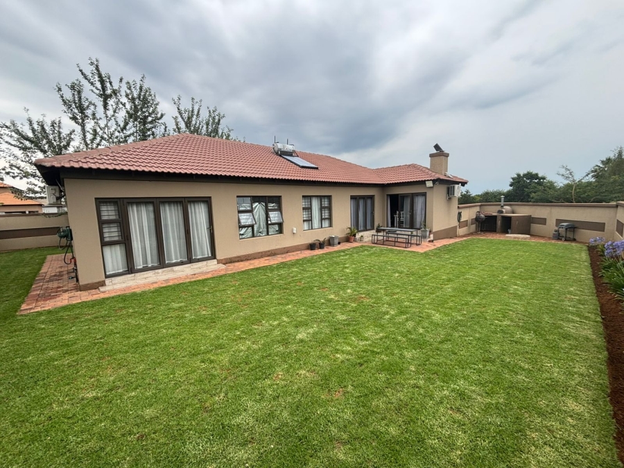 3 Bedroom Property for Sale in Wilkoppies North West